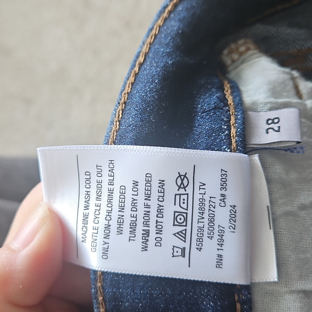 Joes Rolled 5" Latvia Shorts - Picture 4 of 6